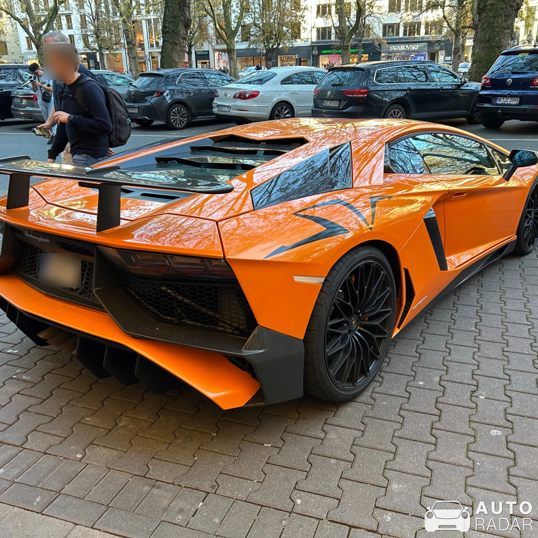 Lamborghini Aventador LP750-4 SuperVeloce spotted in Düsseldorf, Deutschland