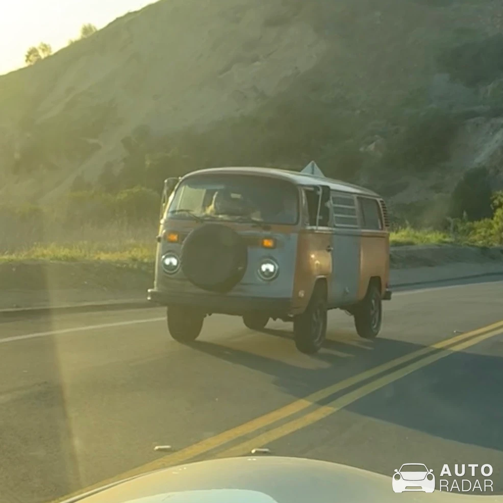 Volkswagen Type 2 spotted in Rancho Palos Verdes, United States