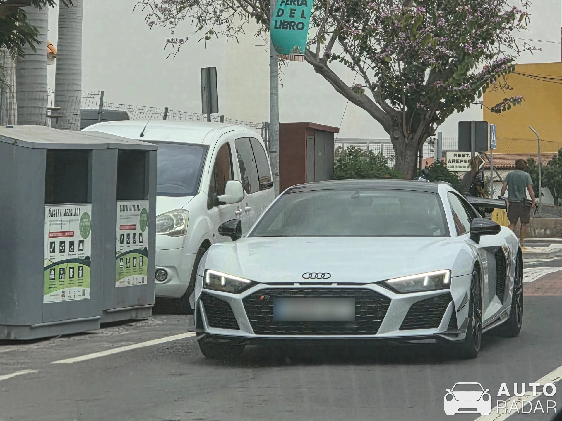Audi R8 V10 GT RWD spotted in Arona