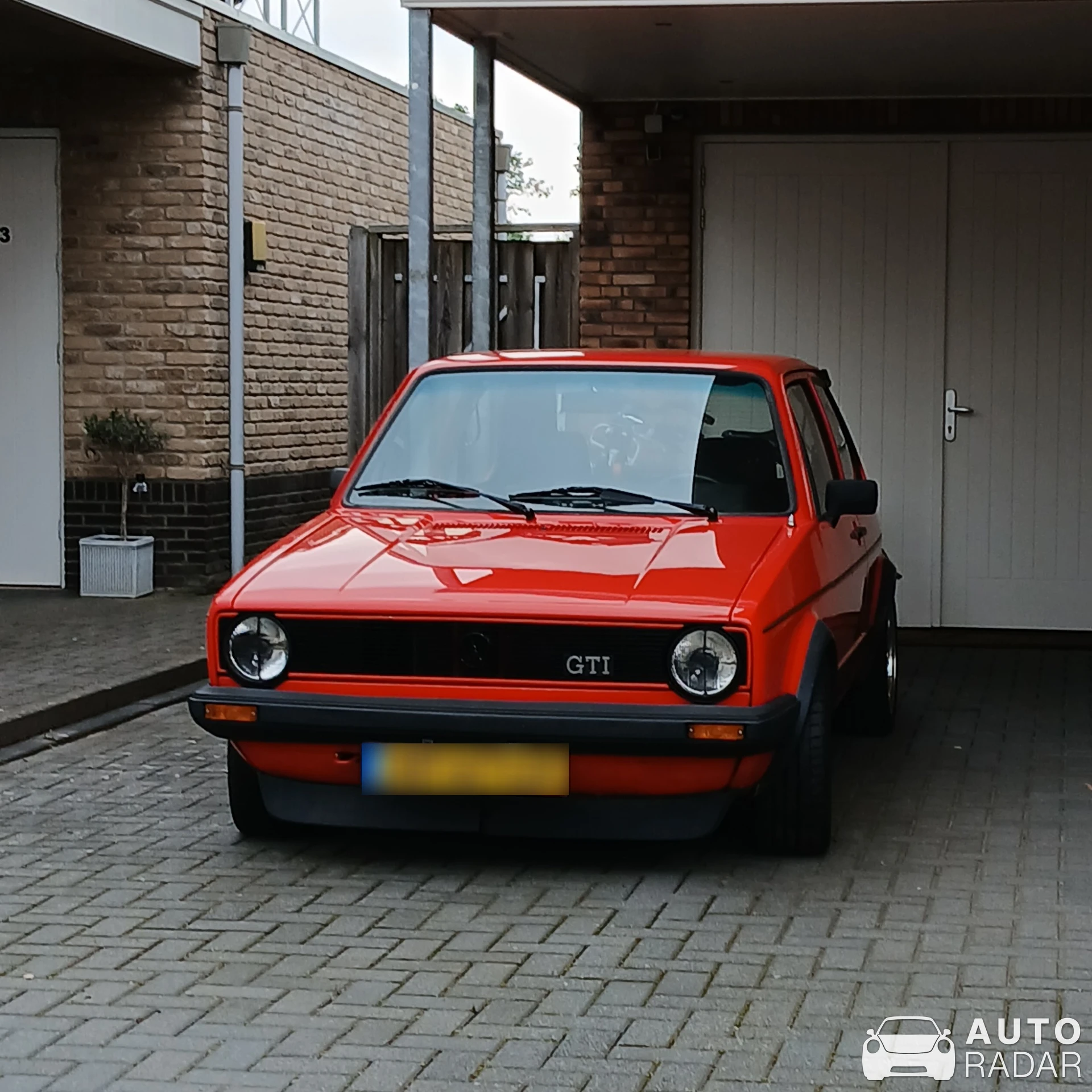 Volkswagen Golf GTI Mk1 spotted in Delden