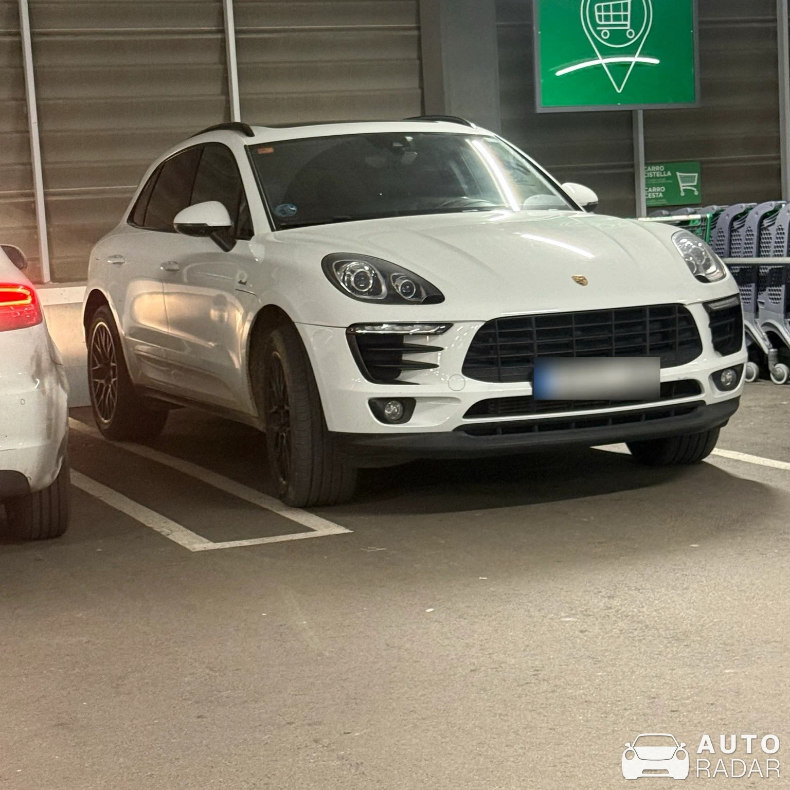 Porsche Macan spotted in Caldes de Montbui, España