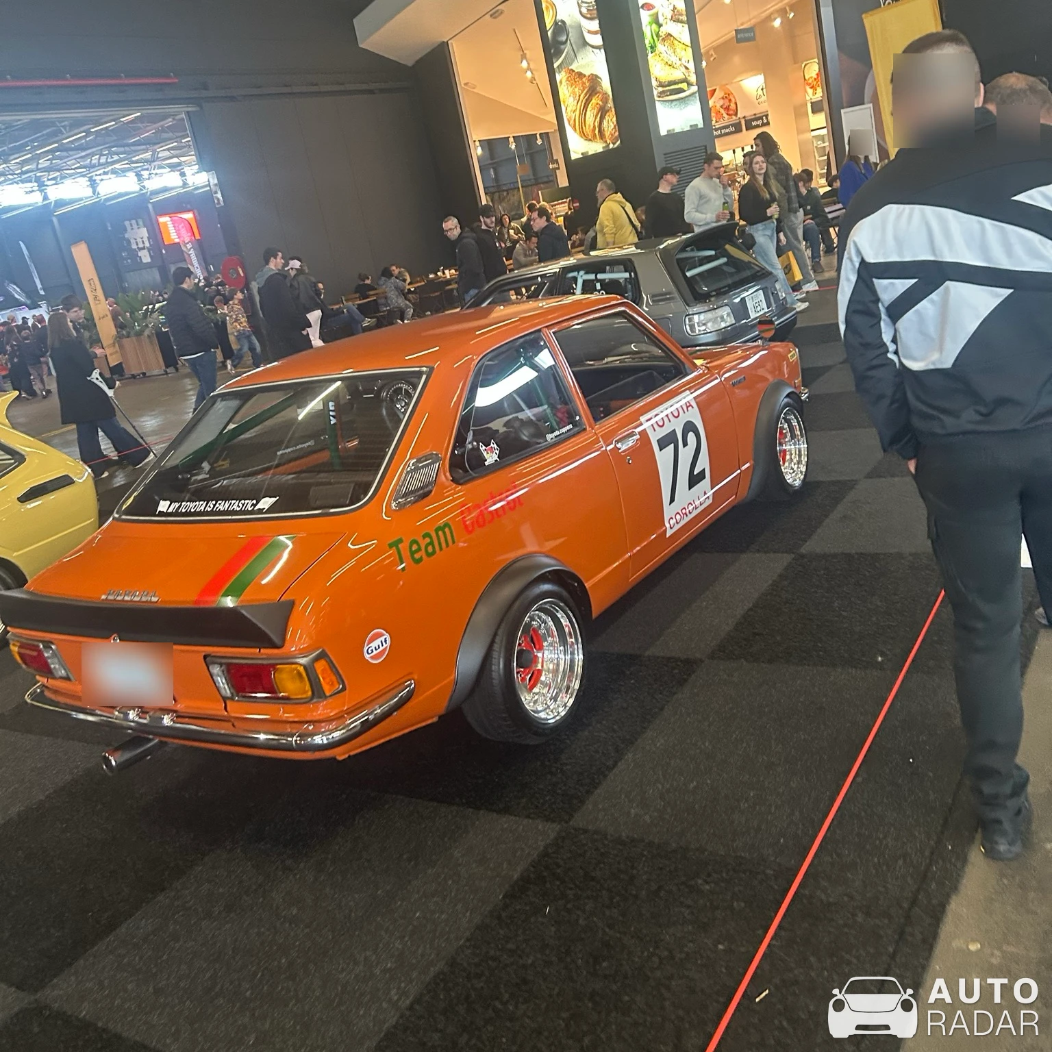 Toyota Corolla Levin GT-Apex AE86 spotted in Gent