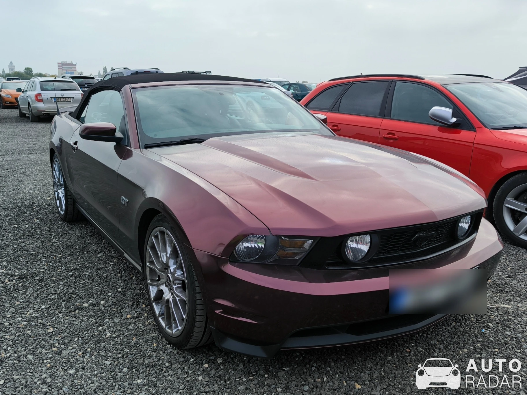 Ford Mustang GT Convertible 2010 spotted in Prague 18, Czechia