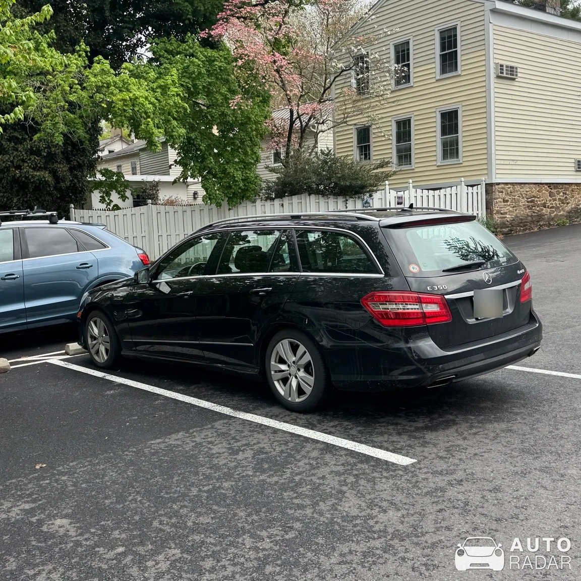Mercedes-Benz E-Klasse Estate S212 2013 spotted in Stockton