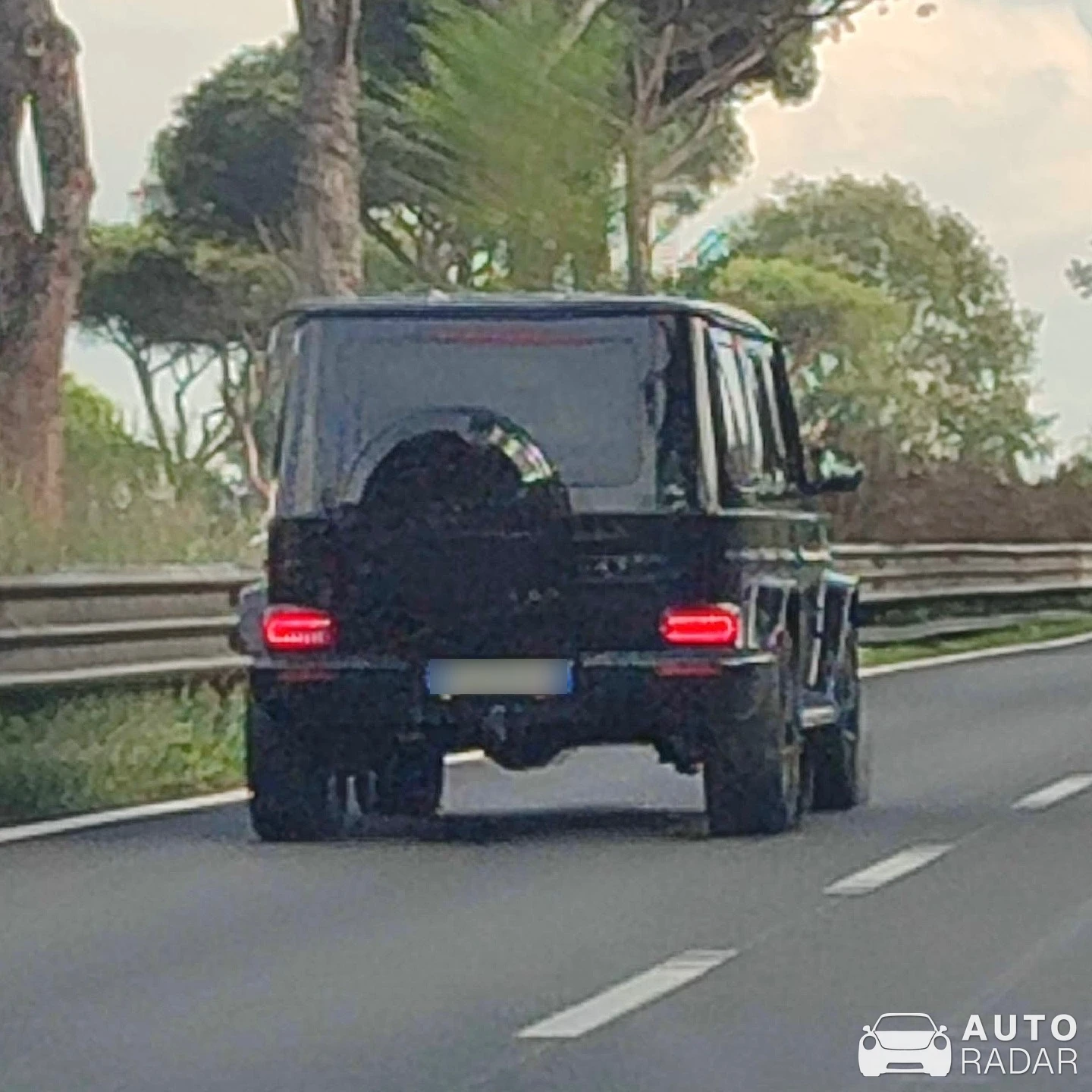 Mercedes-Benz G 63 W463 spotted in Roma, Italy