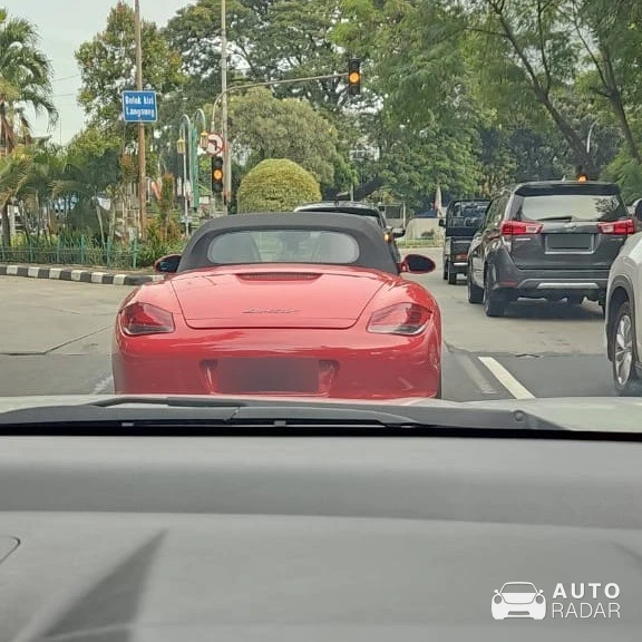 Porsche 987 Boxster S spotted in East Jakarta City, Indonesia