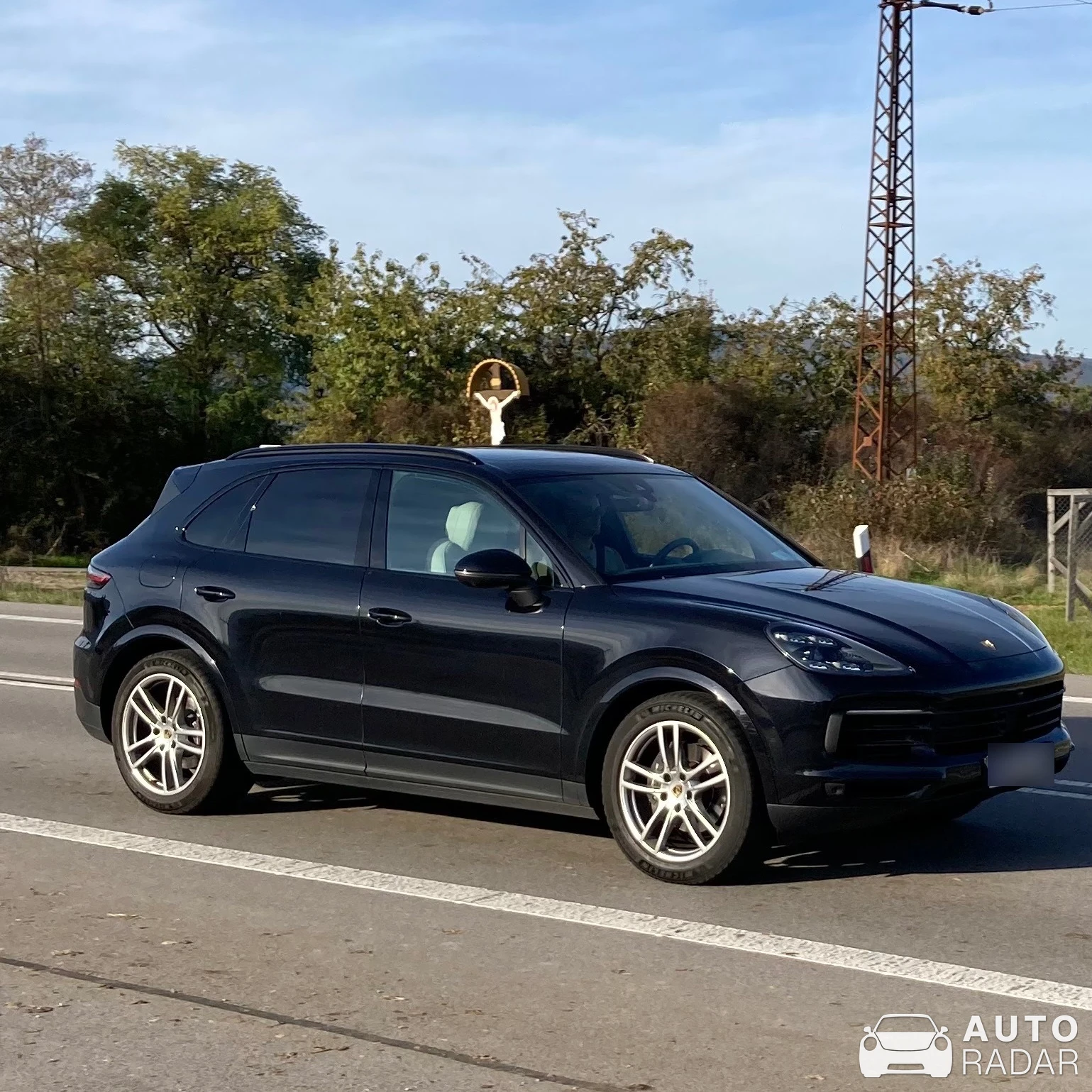 Porsche Cayenne S spotted in Lovčica - Trubín, Slovensko