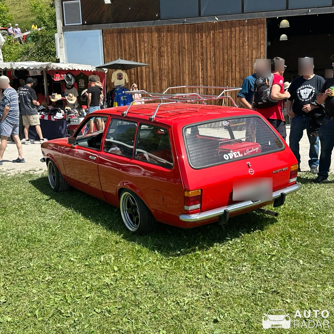Opel Kadett D Caravan spotted in Dürnten