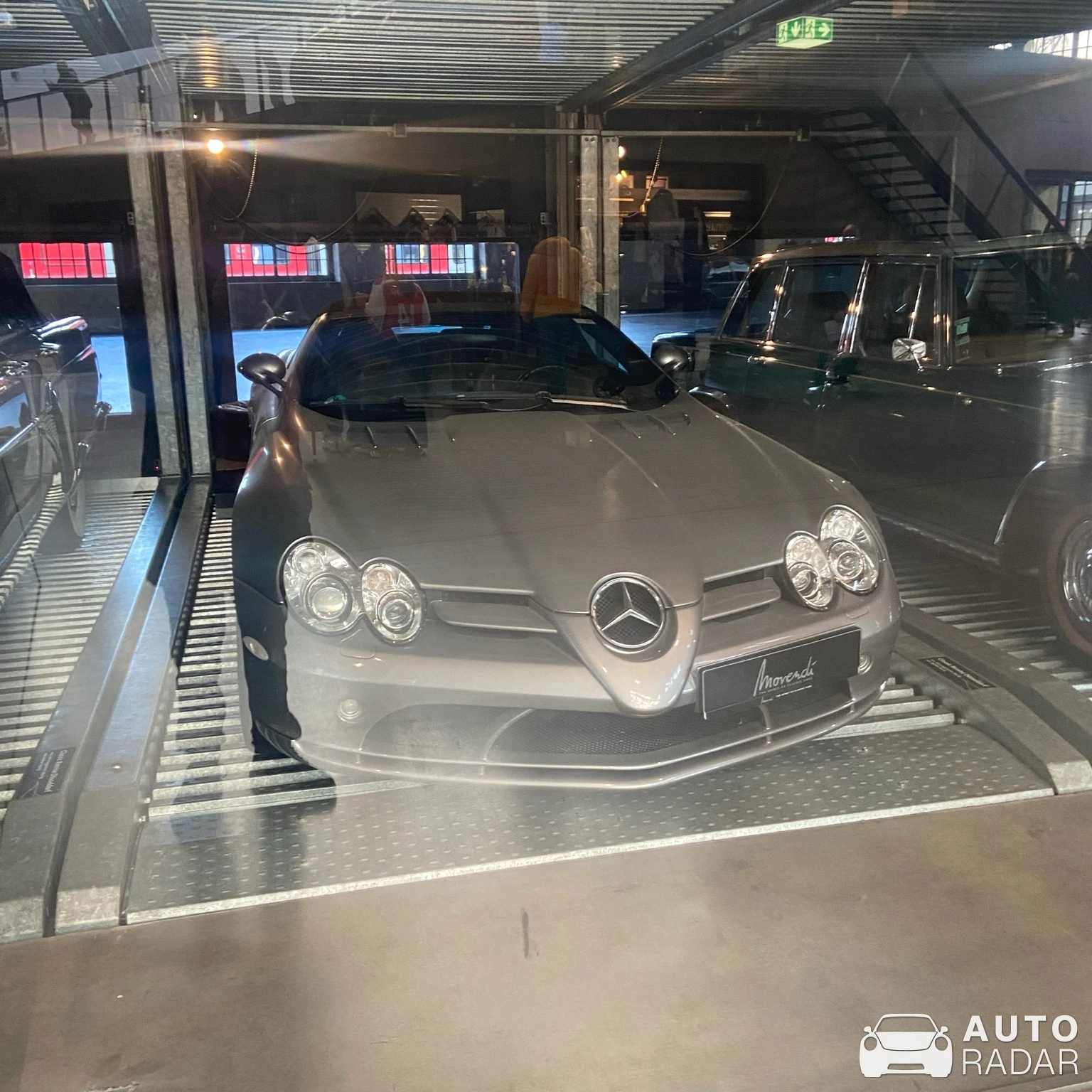 Mercedes-Benz SLR McLaren spotted in Düsseldorf, Deutschland
