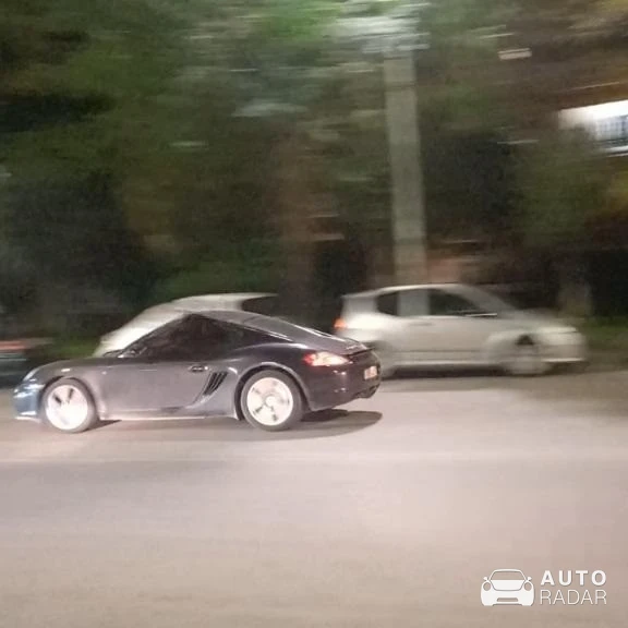 Porsche 987 Cayman S spotted in Voula, Greece