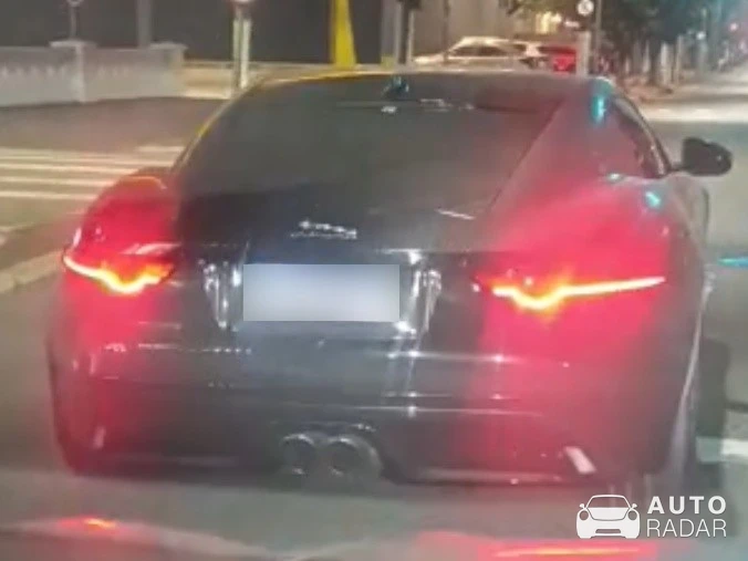 Jaguar F-Type R Coupé spotted in Santos