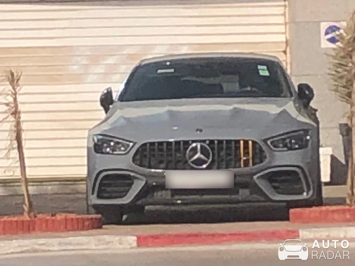 Mercedes-AMG GT 63 X290 spotted in Oran, Algérie