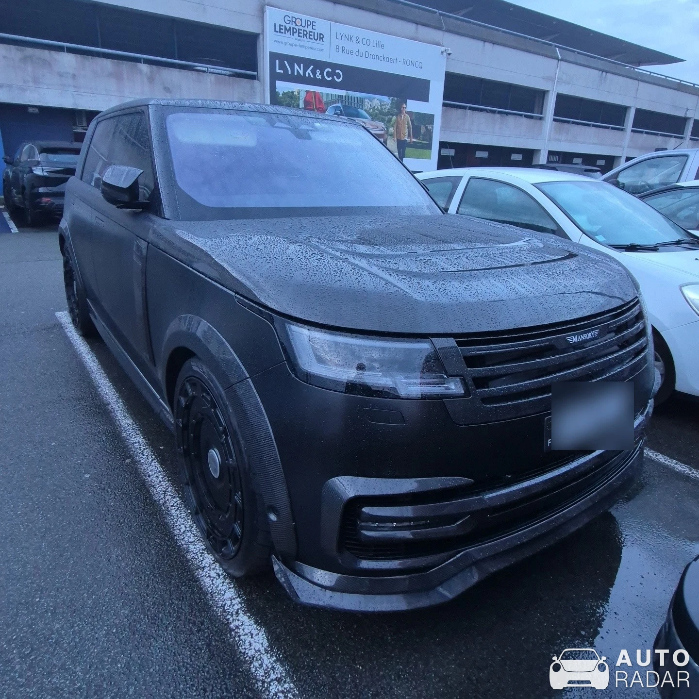 Land Rover Range Rover Velar Mansory spotted in Fretin