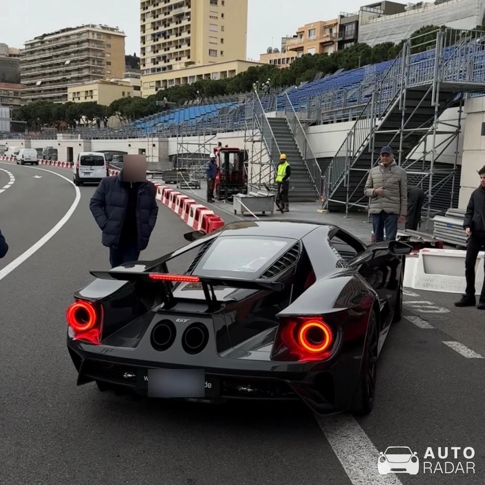 Ford GT Carbon Series spotted in Monaco