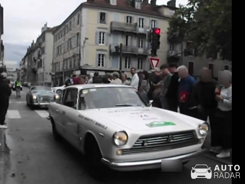 Fiat 2300 spotted in Pau