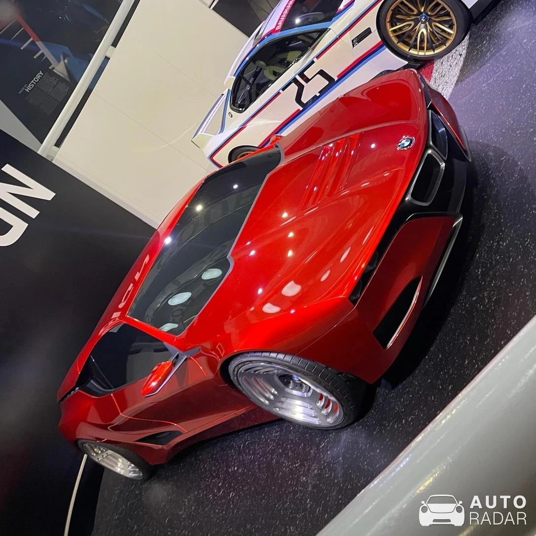 BMW M1 Hommage spotted in Munich