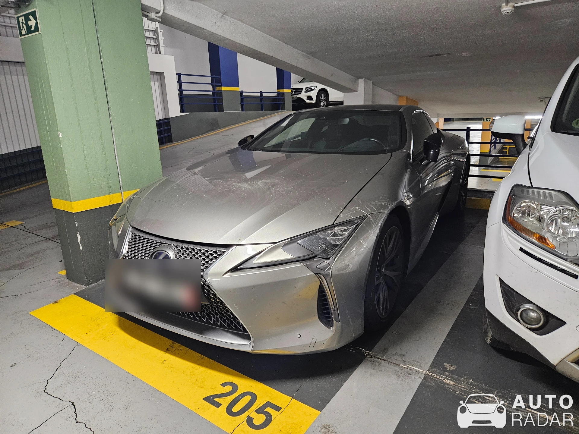 Lexus LC 500 spotted in Zaragoza, España