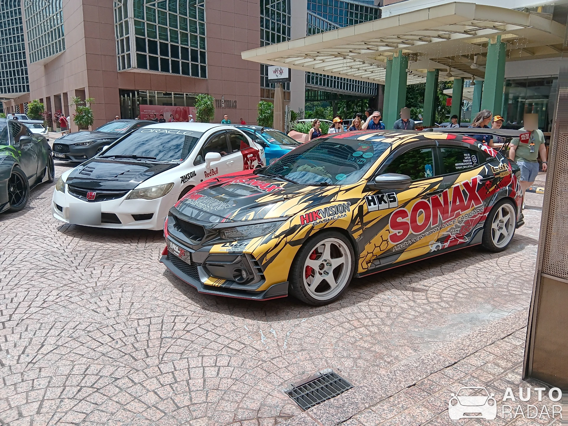 Honda Civic 1.5 VTEC FK8 spotted in Singapore