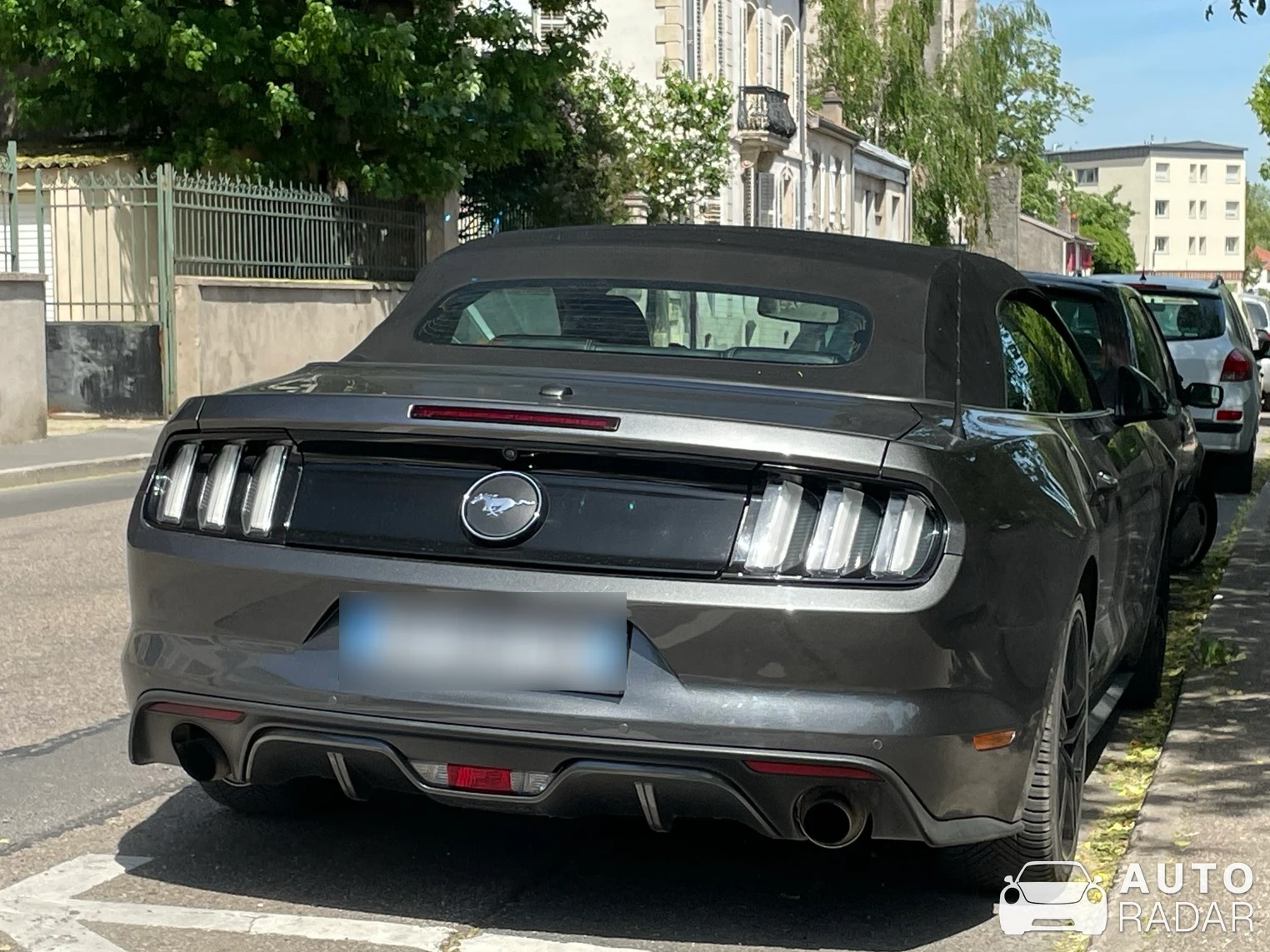Ford Mustang 2.3 Ecoboost Convertible spotted in Toul