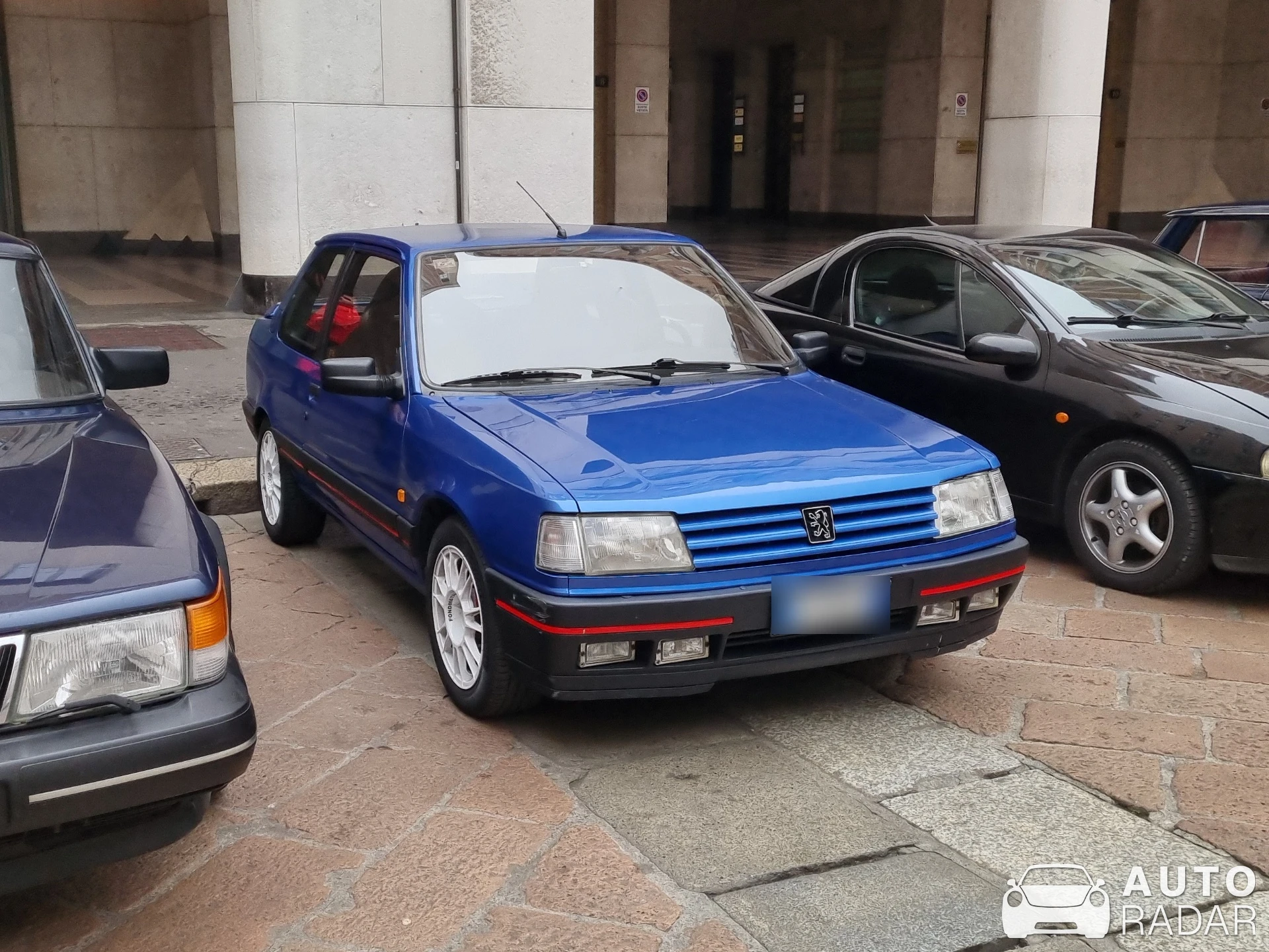 Peugeot 309 spotted in Milano