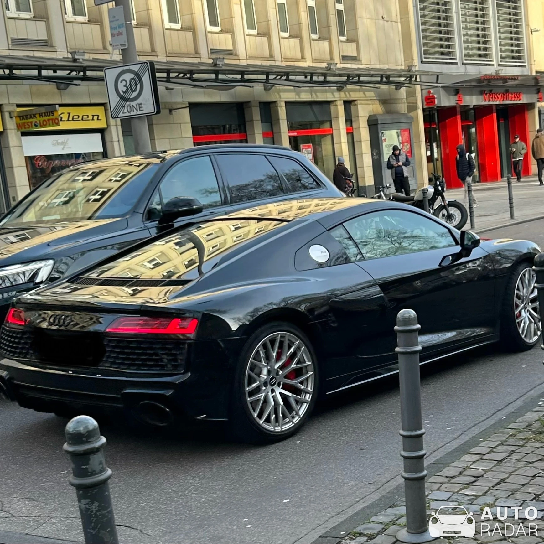 Audi R8 V10 xXx Performance spotted in Köln, Germany