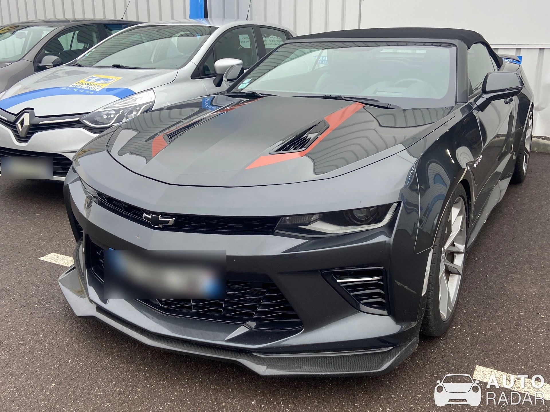 Chevrolet Camaro Convertible 50th Anniversary Edition spotted in Le Neubourg, France