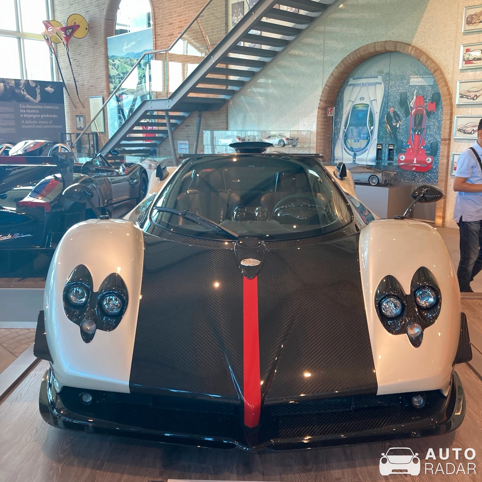 Pagani Zonda Cinque Roadster spotted in Graziosa