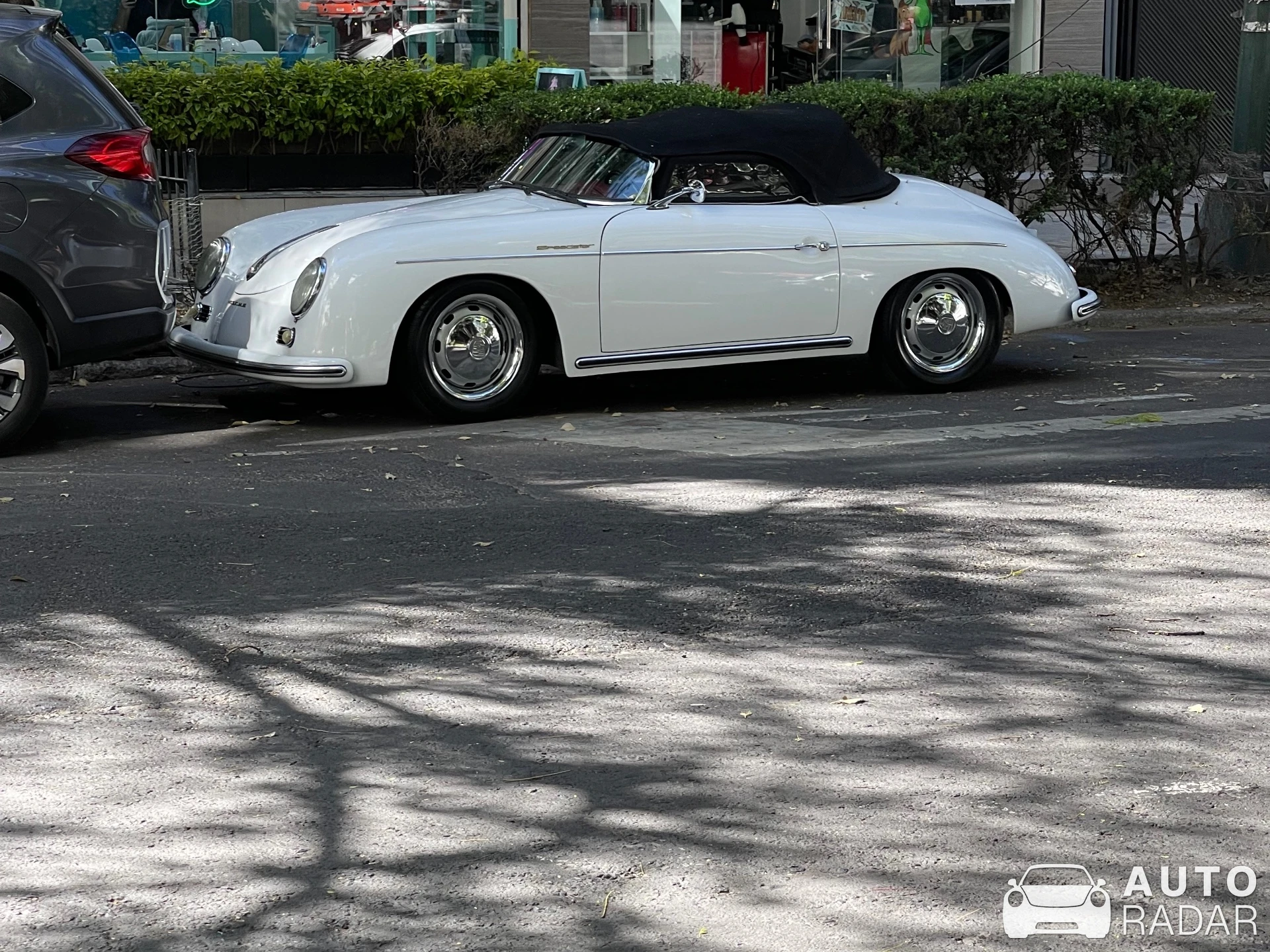 Porsche 356 spotted in Ciudad de México, México