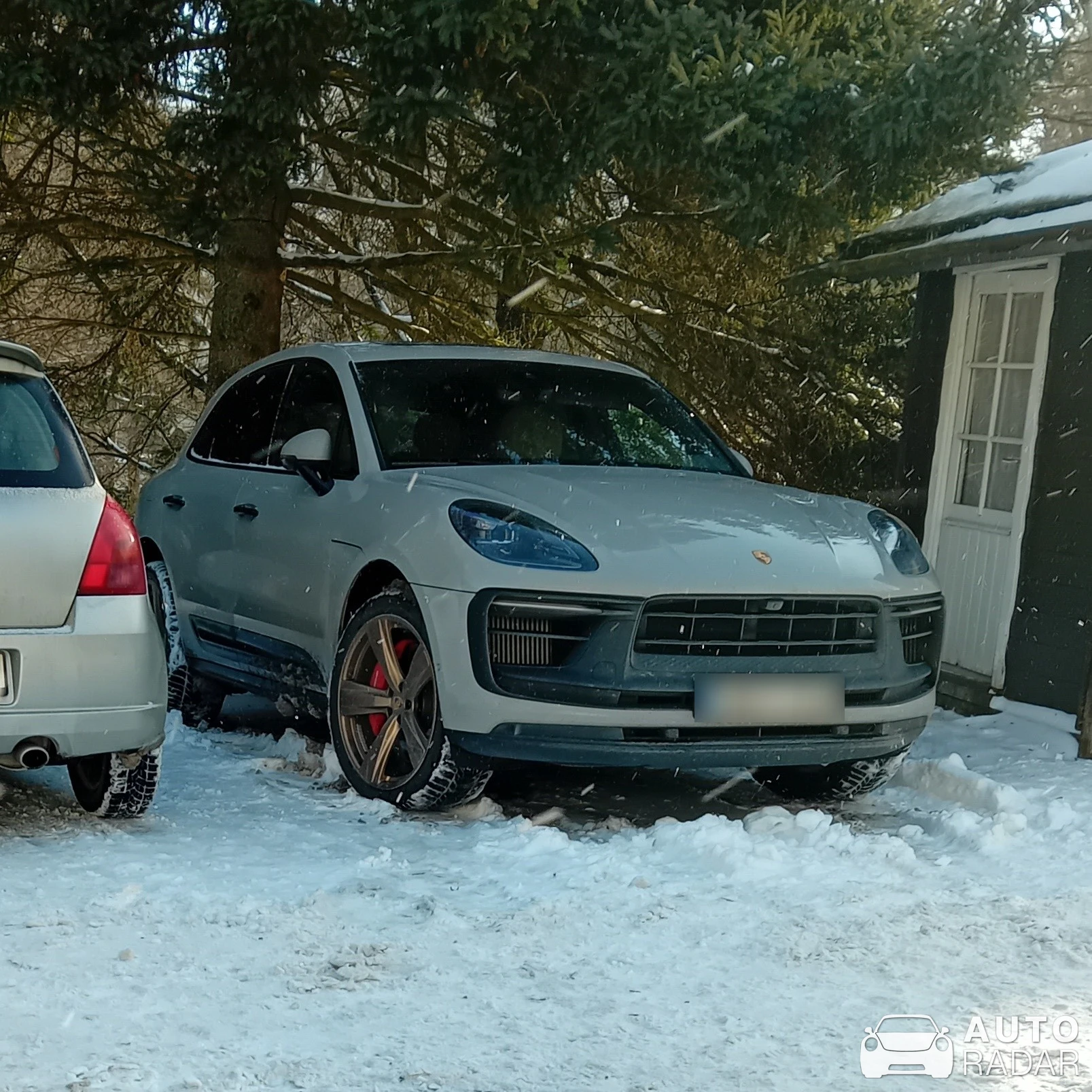 Porsche Macan S spotted in Karlova Studánka, Czech Republic
