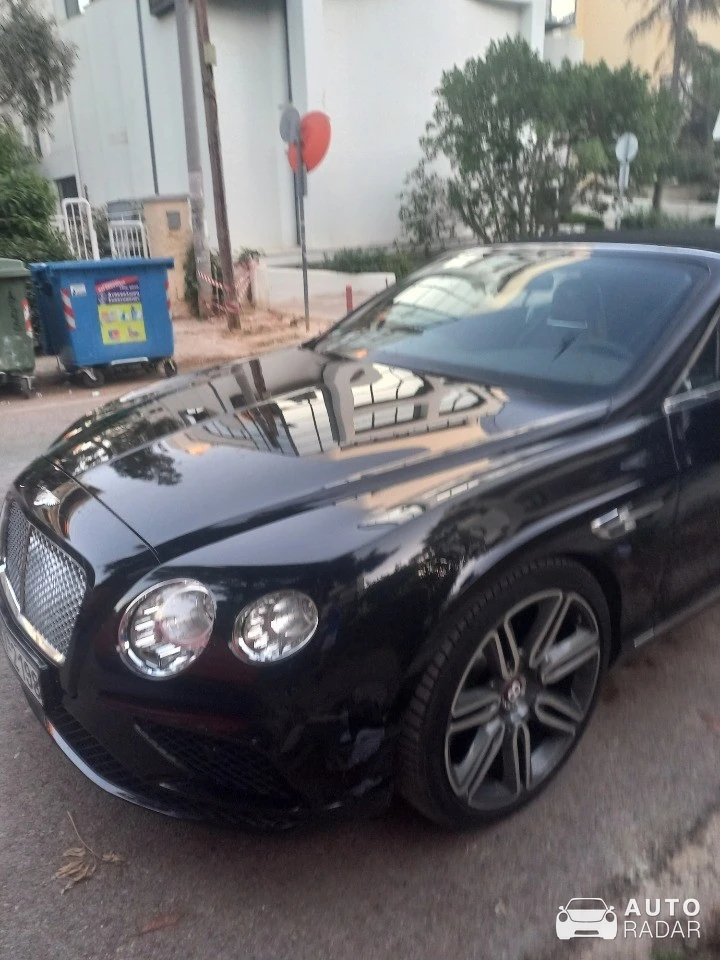 Bentley Continental GTC spotted in Glyfada, Greece