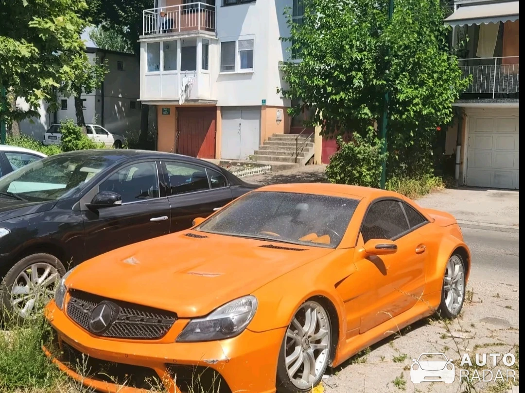 Mercedes-Benz Suhorovsky Design SL 63 AMG R230 spotted in Sarajevo