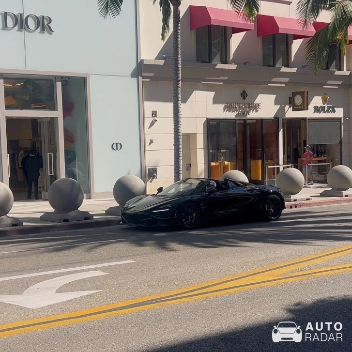 McLaren 720S Spider spotted in Beverly Hills, United States