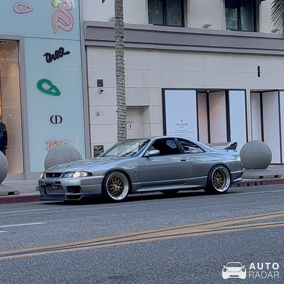 Nissan Skyline R33 spotted in Beverly Hills, United States