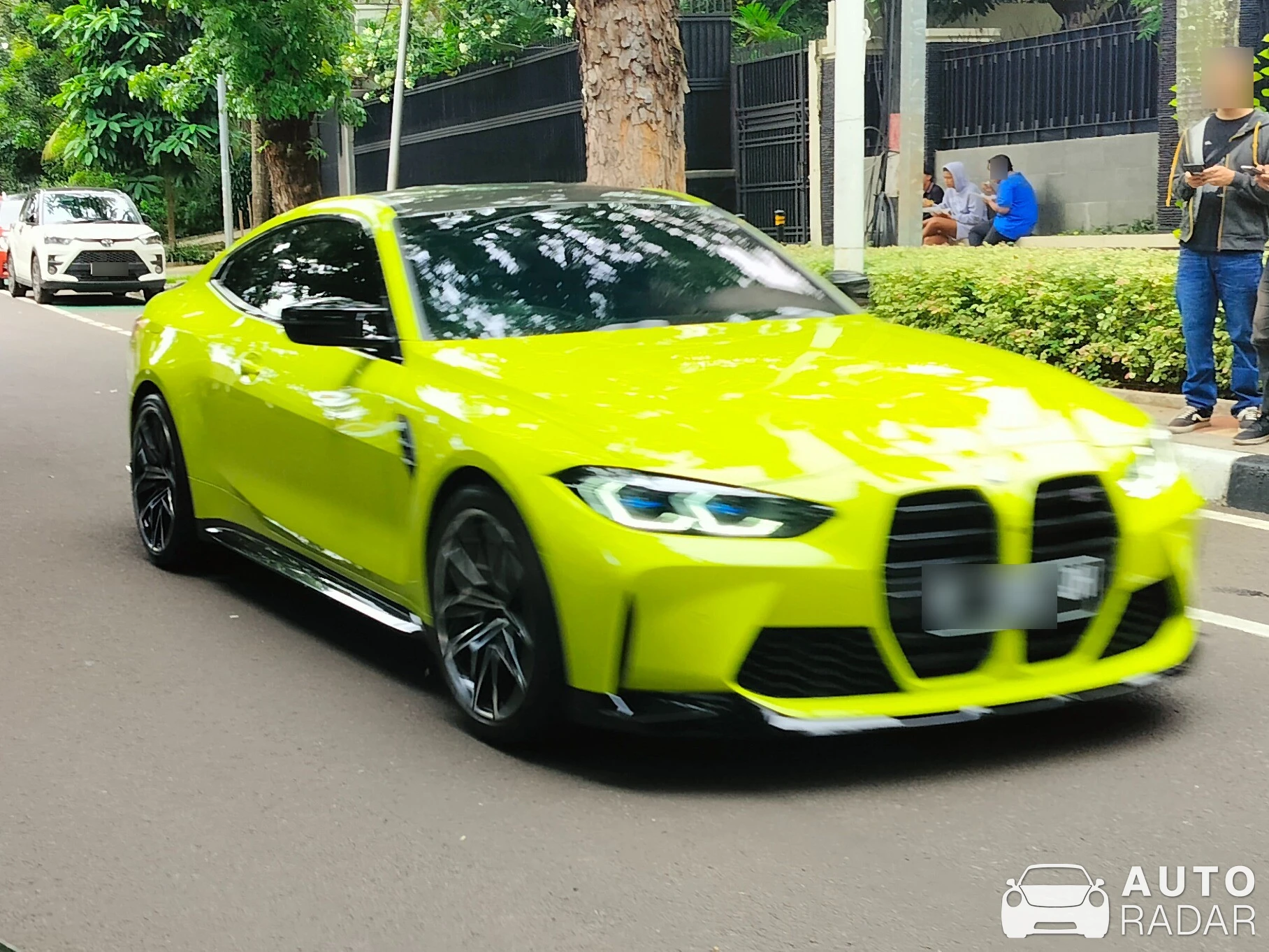 BMW M4 G82 Coupé Competition spotted in Kota Jakarta Selatan, Indonesia