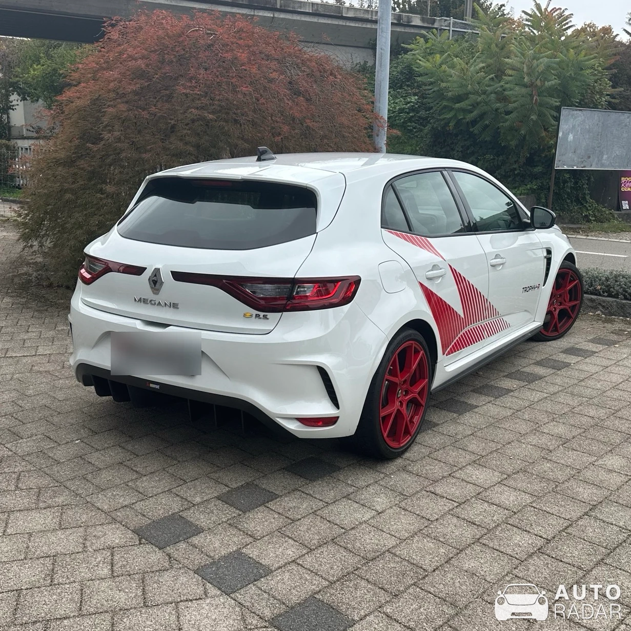 Renault Mégane RS Trophy-R spotted in Rapperswil-Jona