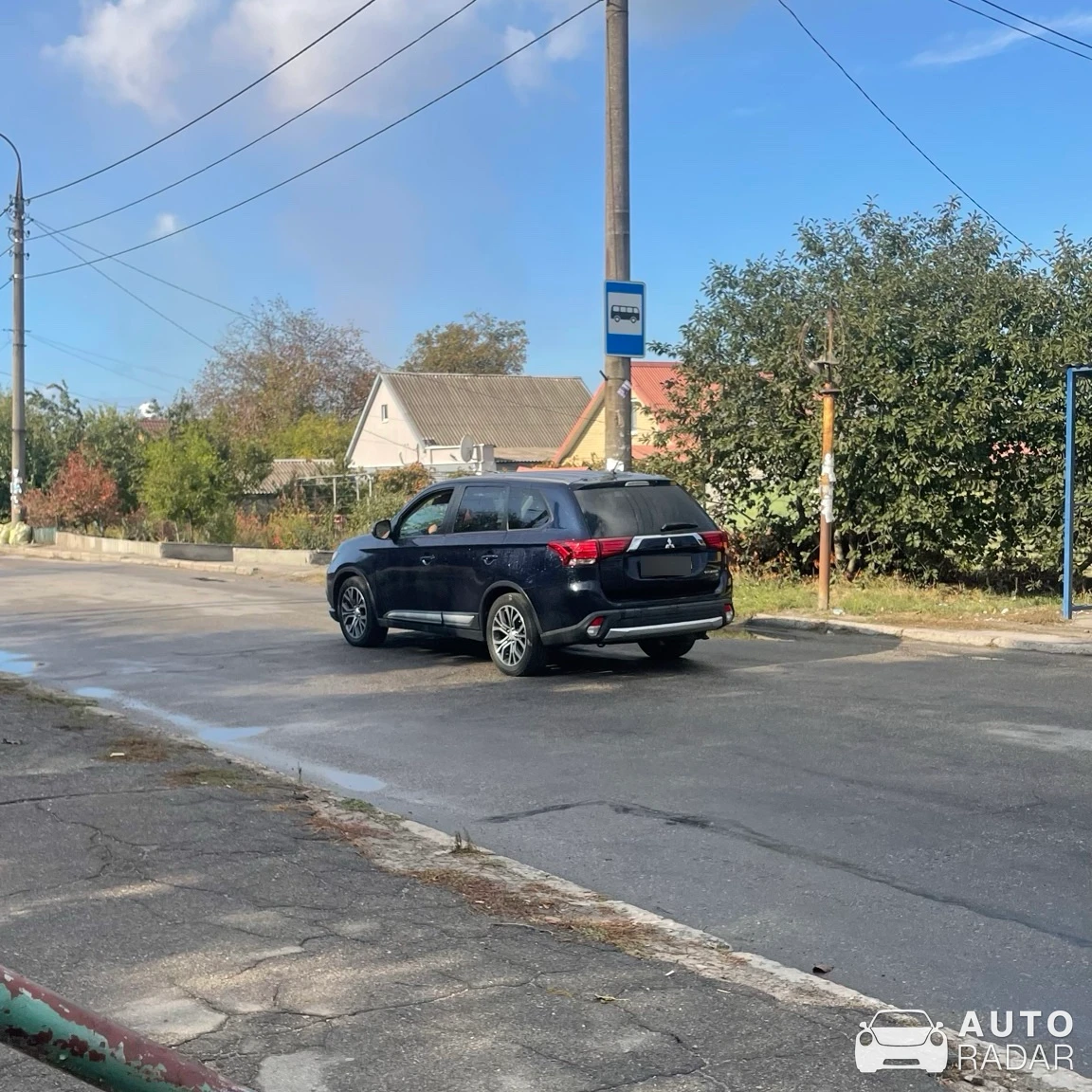 Mitsubishi Outlander spotted in Запоріжжя