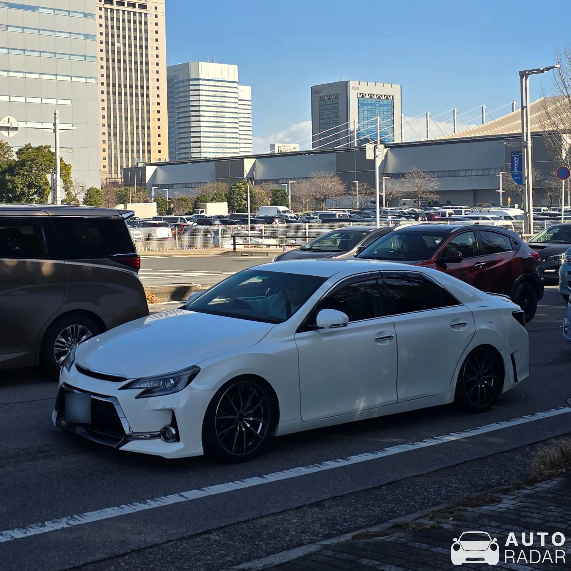 Toyota Mark X GRMN spotted in 千葉市
