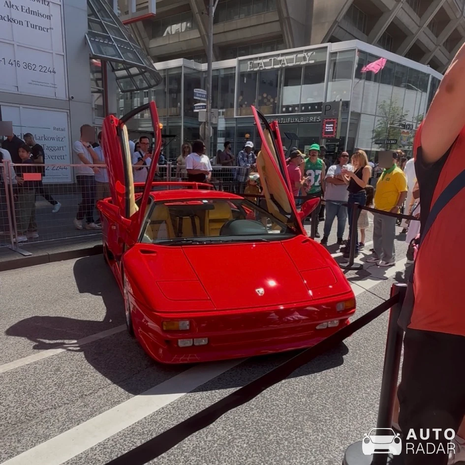 Lamborghini Diablo SV spotted in Madison