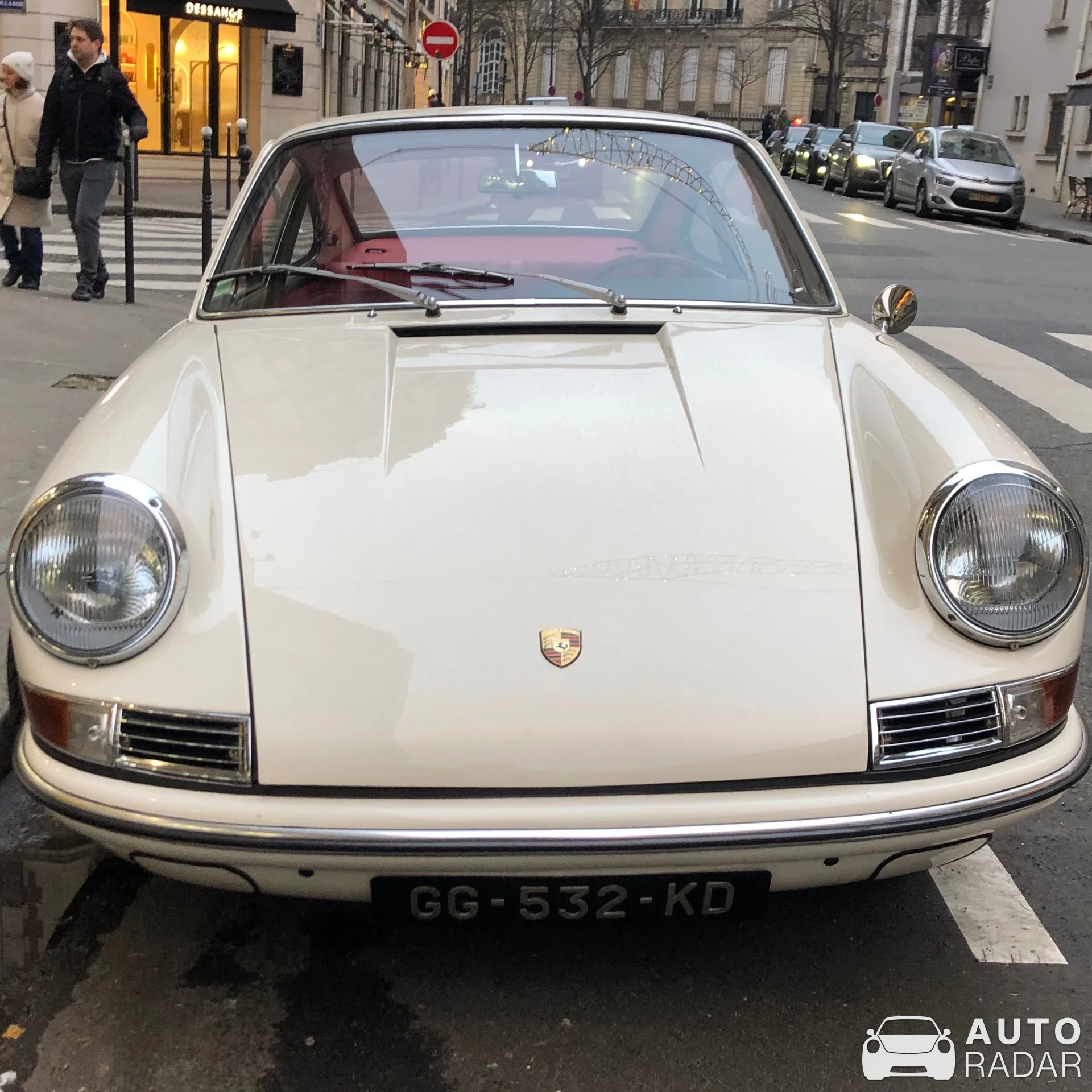 Porsche 911 spotted in Paris, France