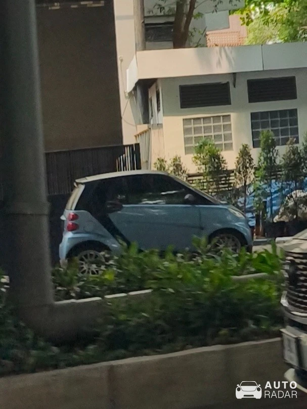 Smart Fortwo Cabrio spotted in Jakarta
