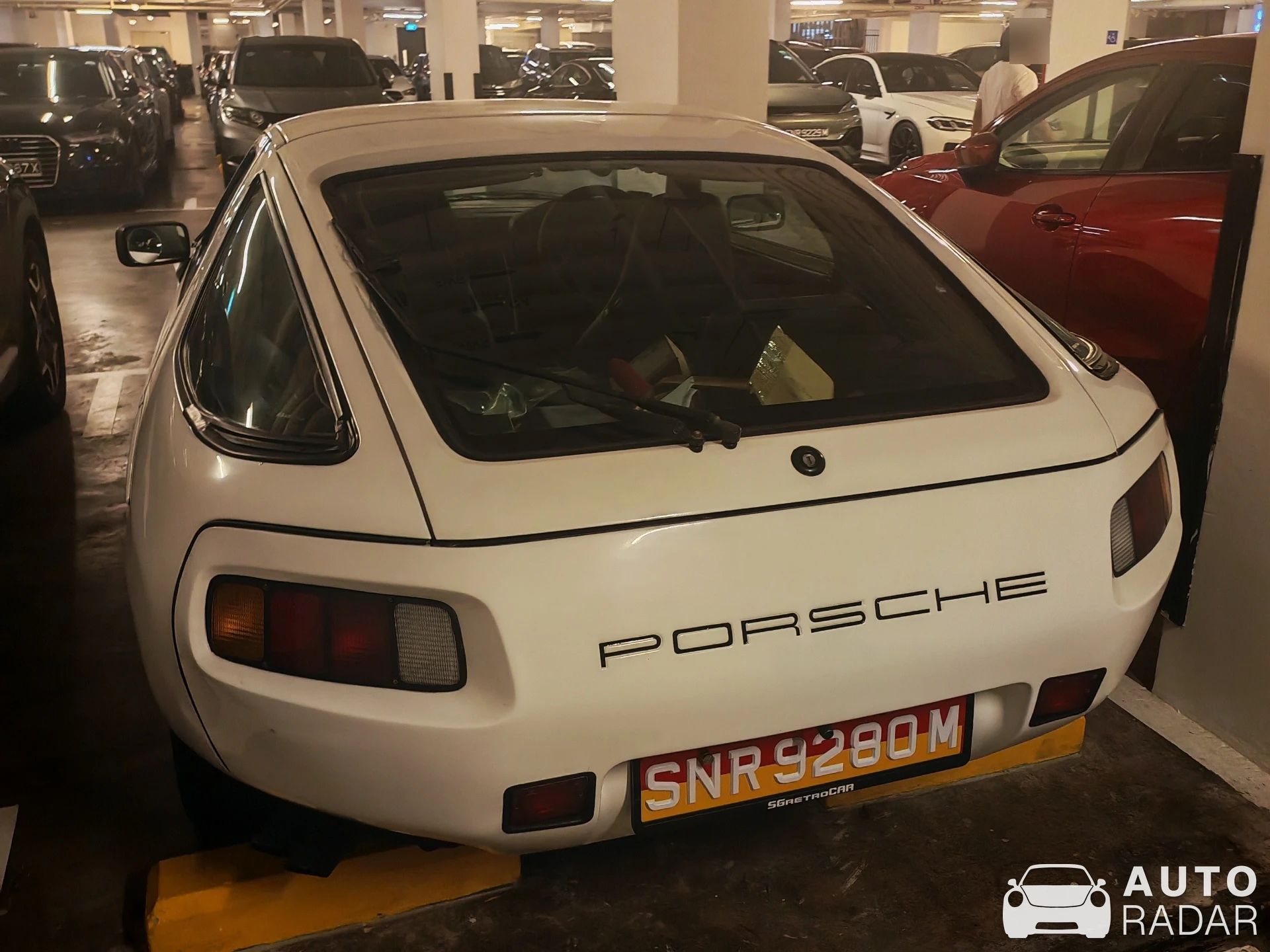 Porsche 928 S spotted in Singapore