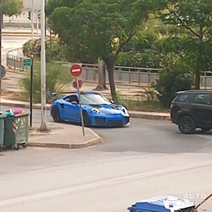 Porsche 991 GT2 RS spotted in Voula, Greece