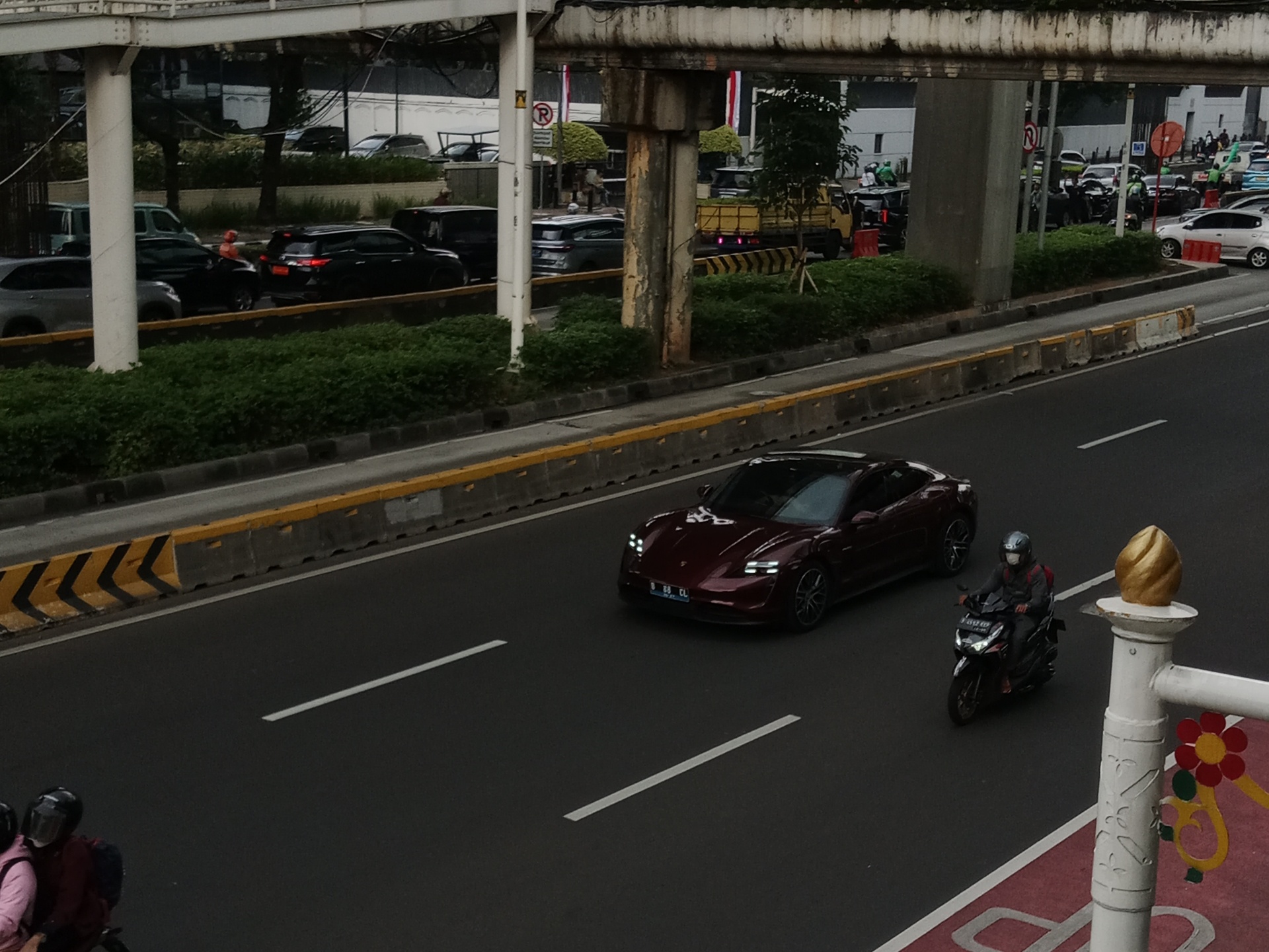 Porsche Taycan 4S