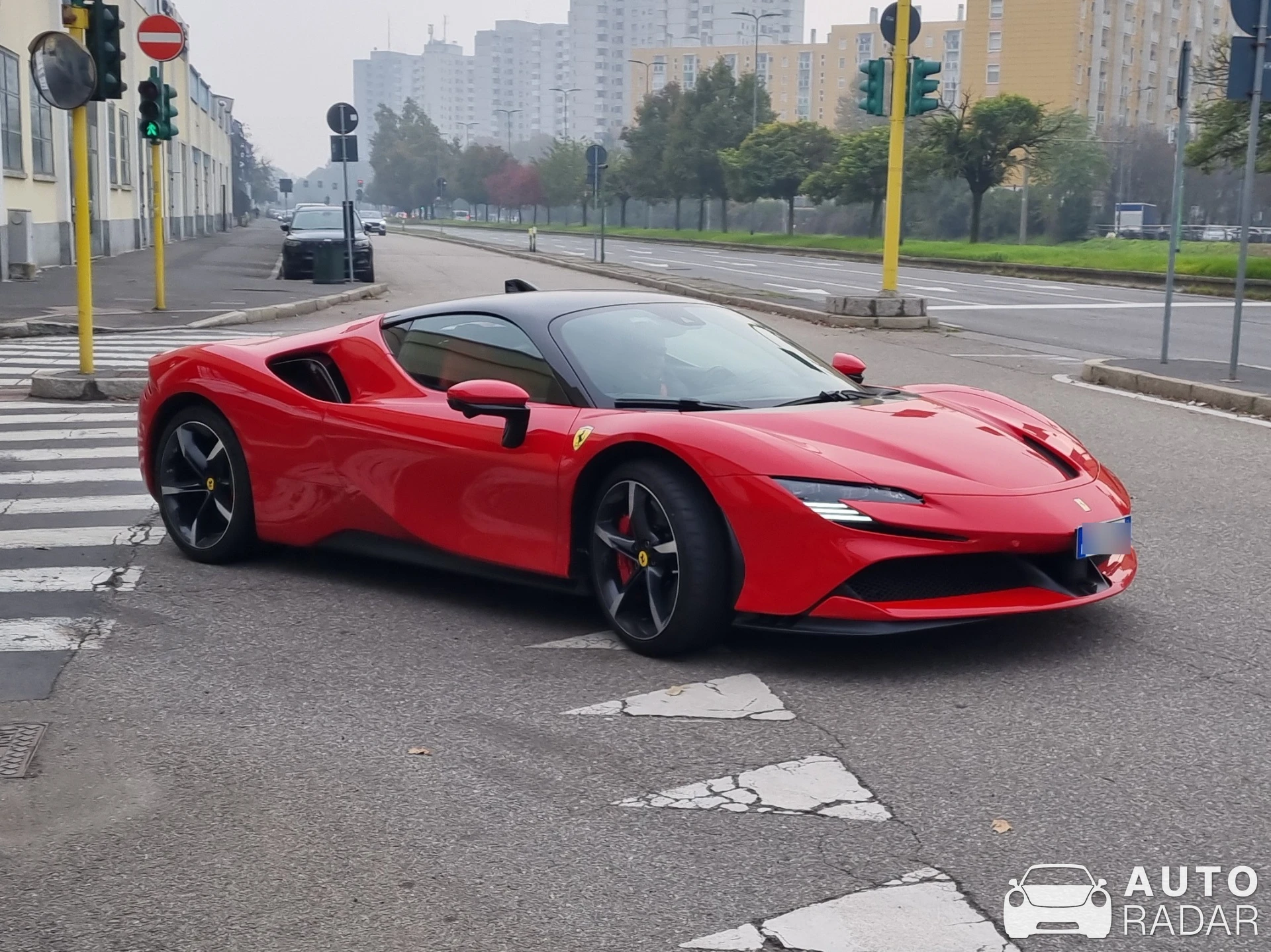 Ferrari SF90 Stradale spotted in Città metropolitana di Milano, Italia