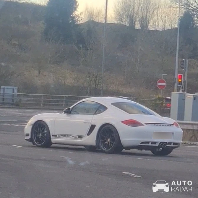 Porsche 987 Cayman S spotted in Worcestershire, United Kingdom