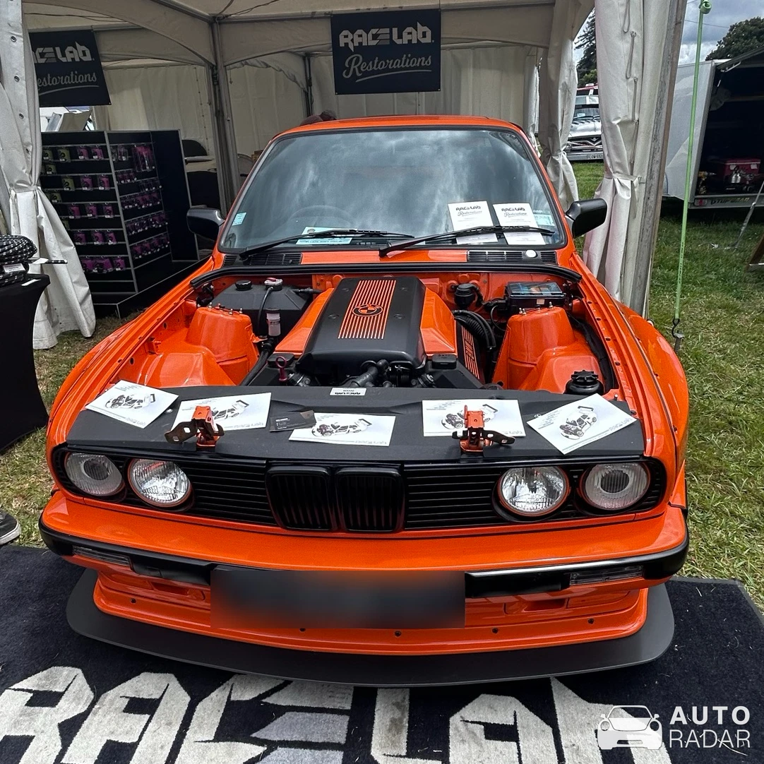 BMW M3 E30 Touring spotted in Kumeū