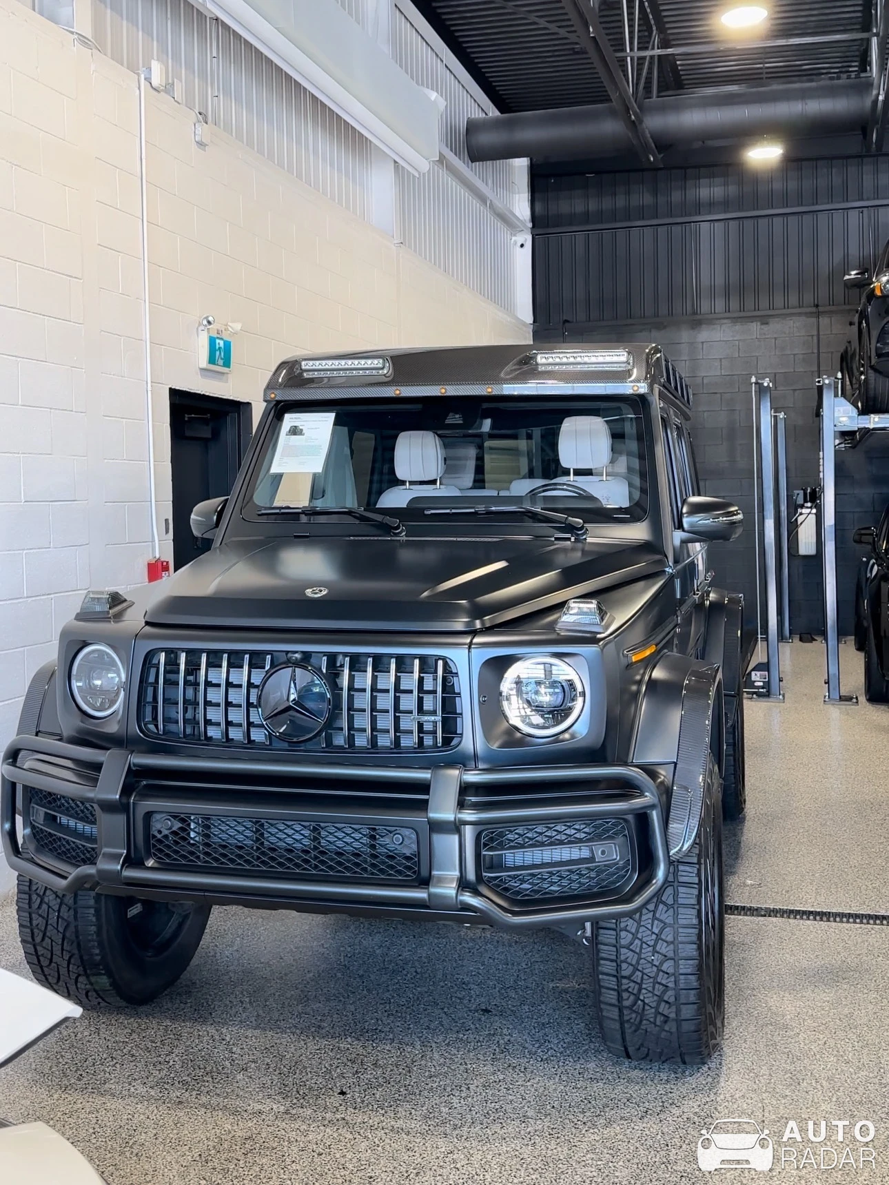 Mercedes-Benz G 500 4X4² spotted in Saint-Eustache, Canada