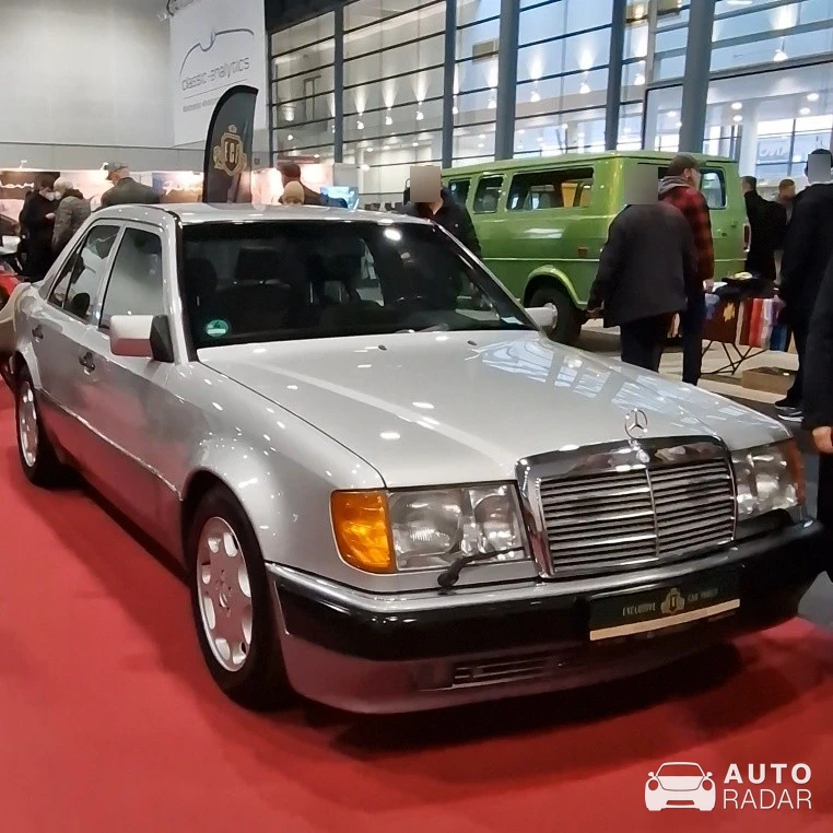 Mercedes-Benz 500E spotted in Bremen
