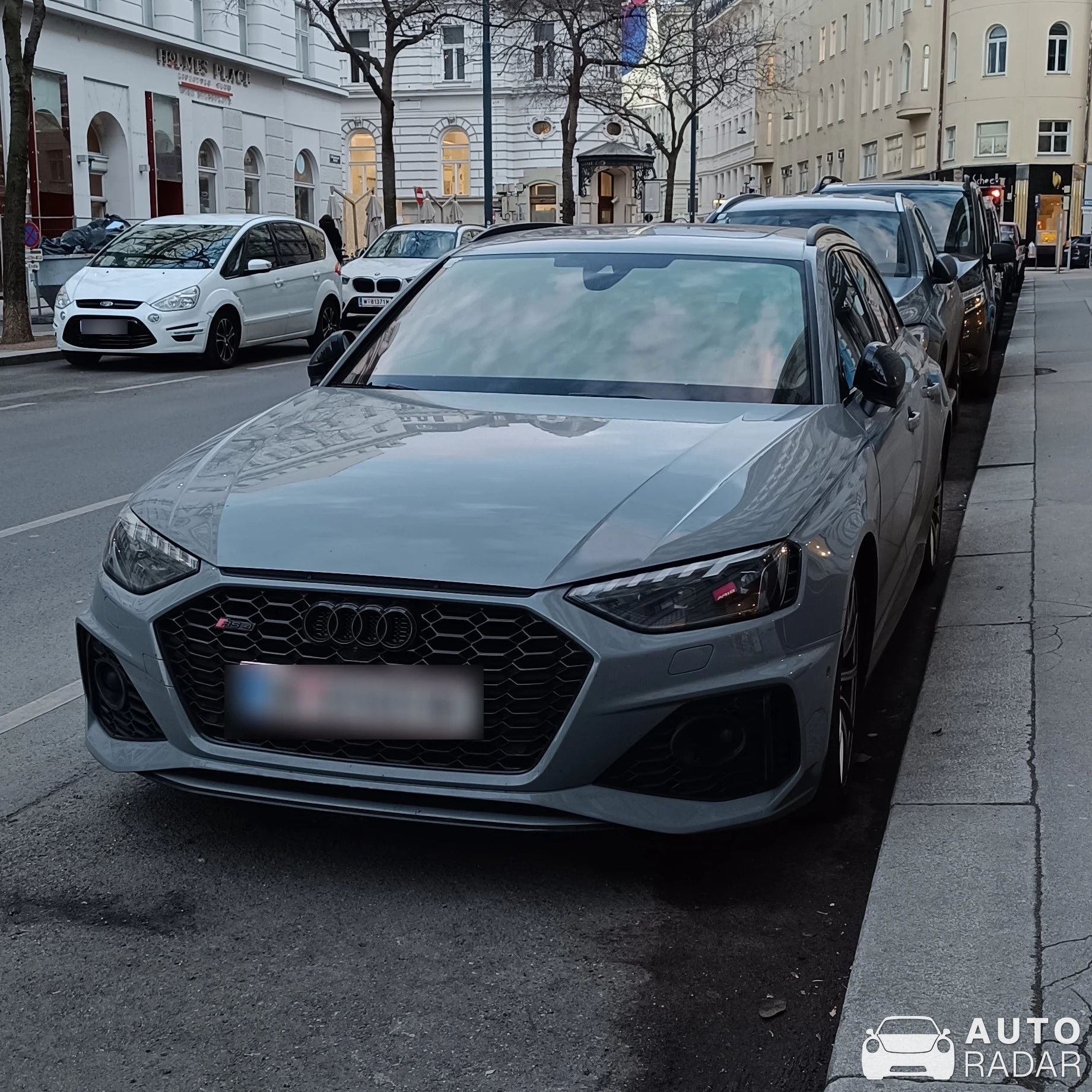 Audi RS4 Avant B9 spotted in Wien, Rakousko