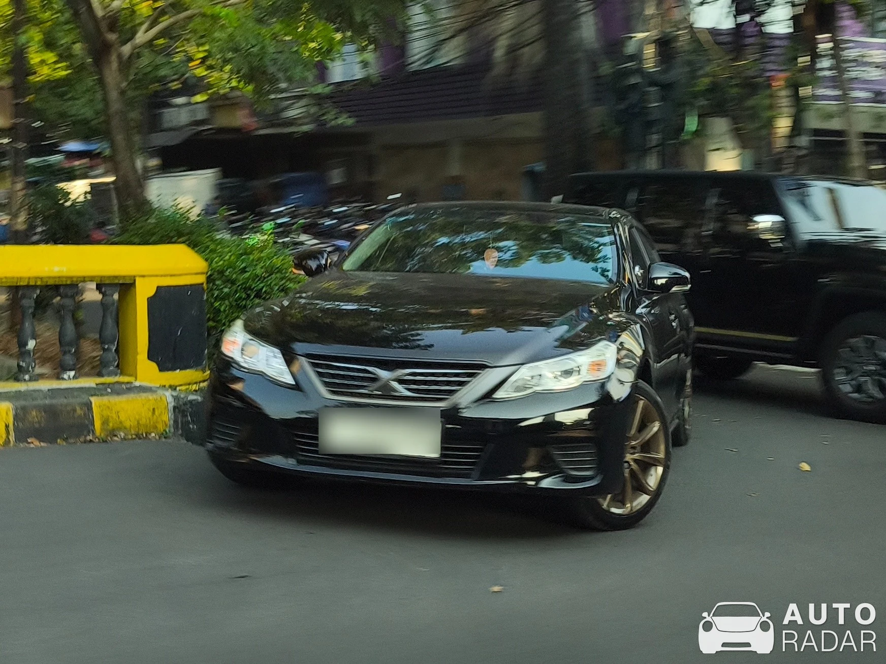 Toyota Mark X spotted in Jakarta